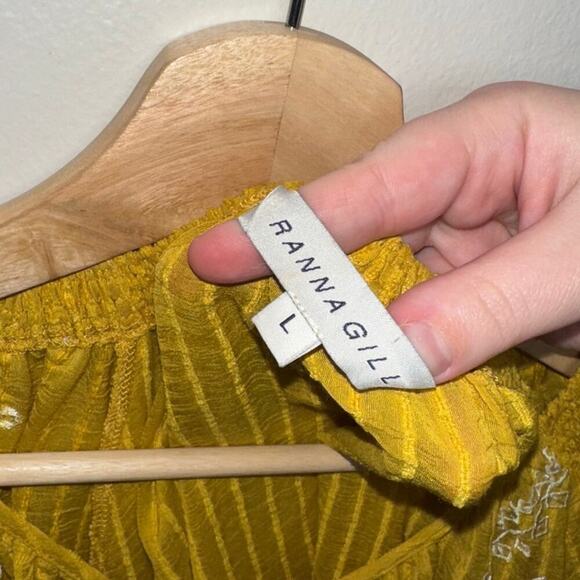 Ranna Gill x Anthropologie Mustard Embellished Long Sleeve Blouse Size Large - Picture 3 of 6